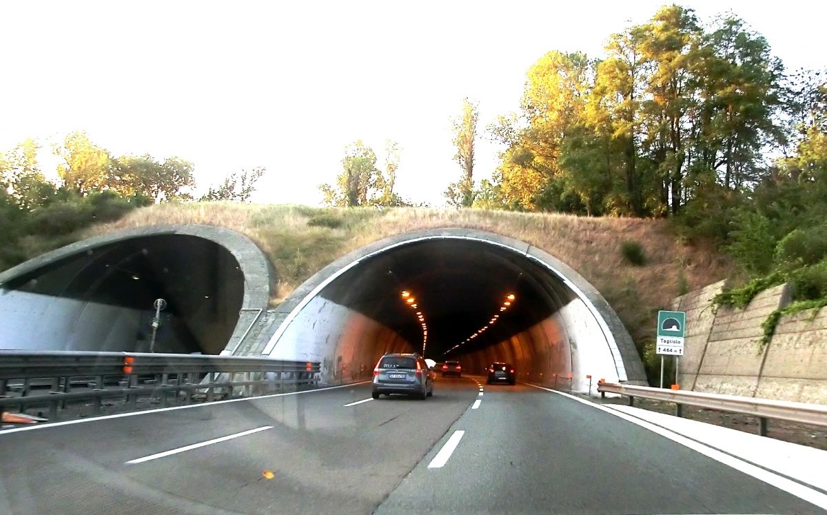 Tagliolo Tunnel southern portals 