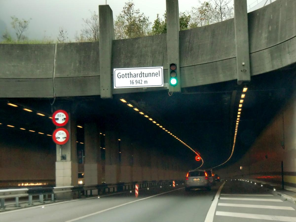 Gotthard Road Tunnel northern portal 