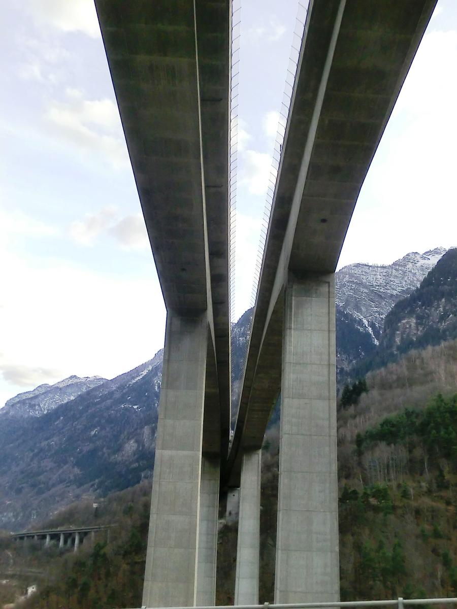 Viaduc de Biaschina 