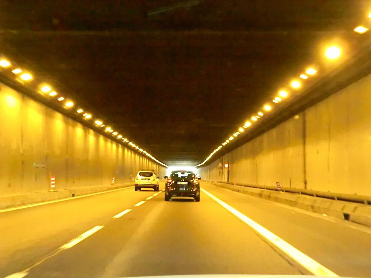 La Perosa-Tunnel 