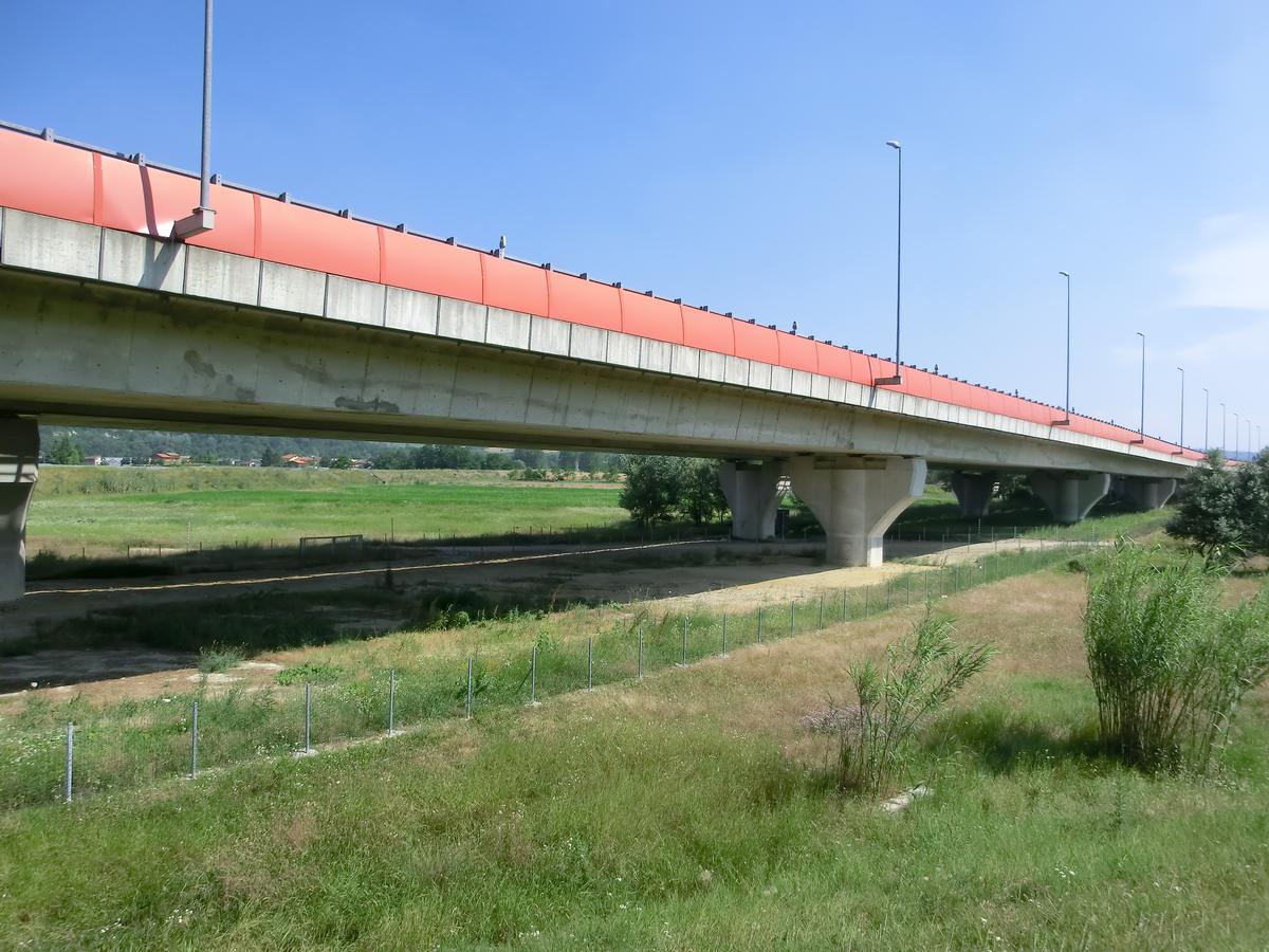 Ponte Tanaro 