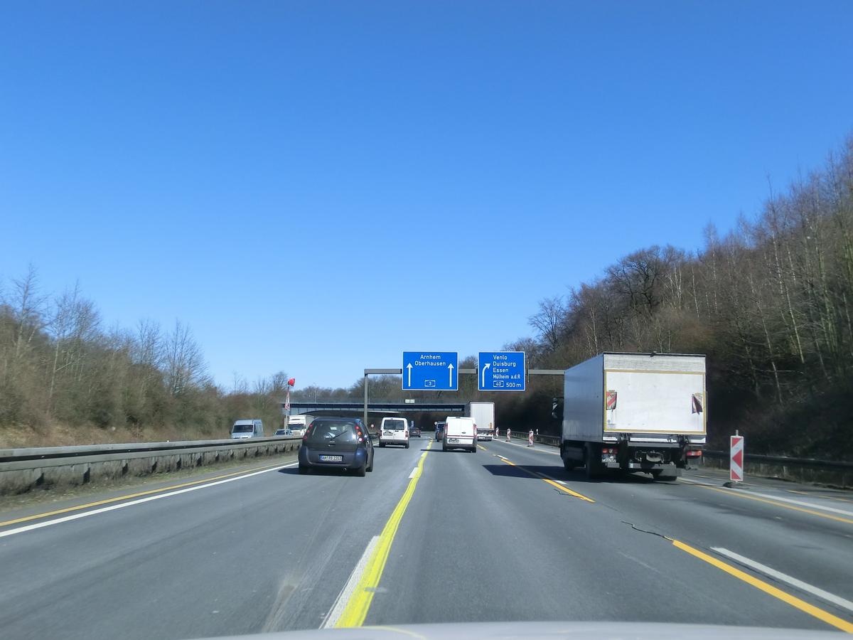 A 3 Motorway (Germany) close to A40-Kaiserberg Connection 