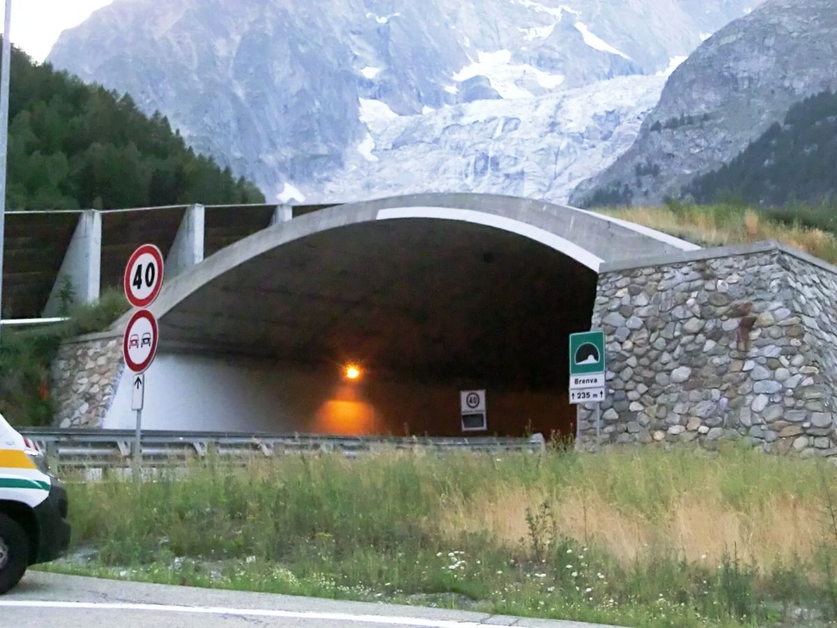 Tunnel Brenva 
