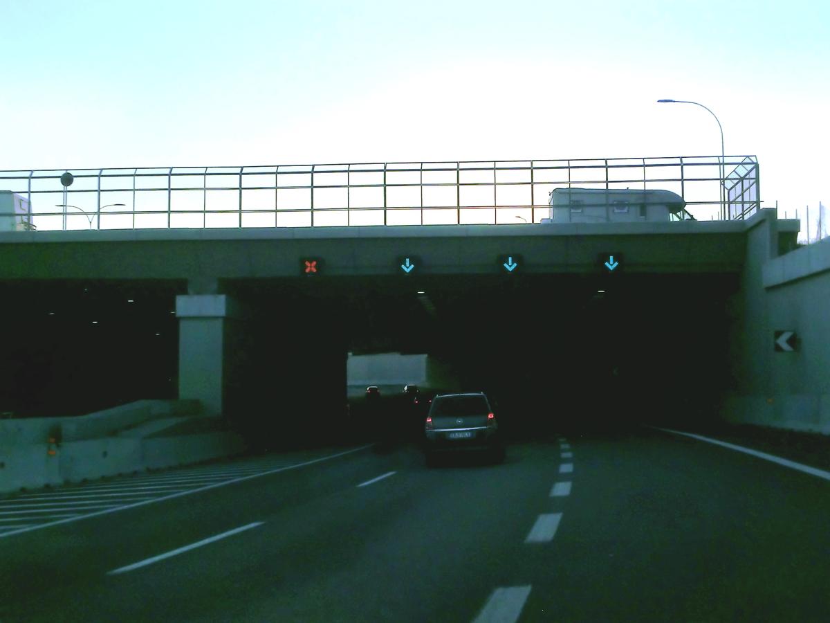 Baranzate Tunnel 