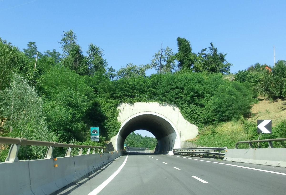 Tunnel d'Altare 