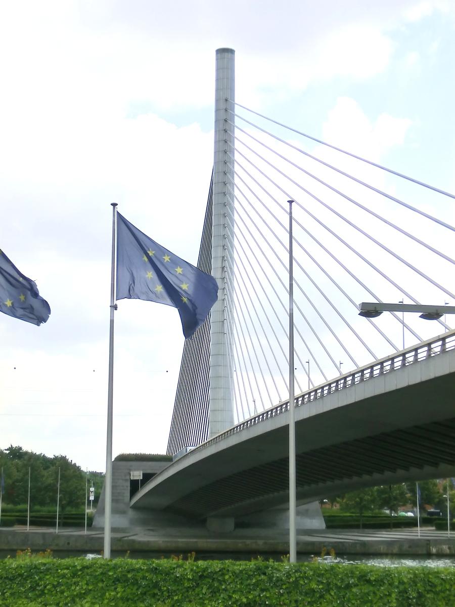Tranchée couverte de Kinkempois western portals and Pont du Pays de Liège 