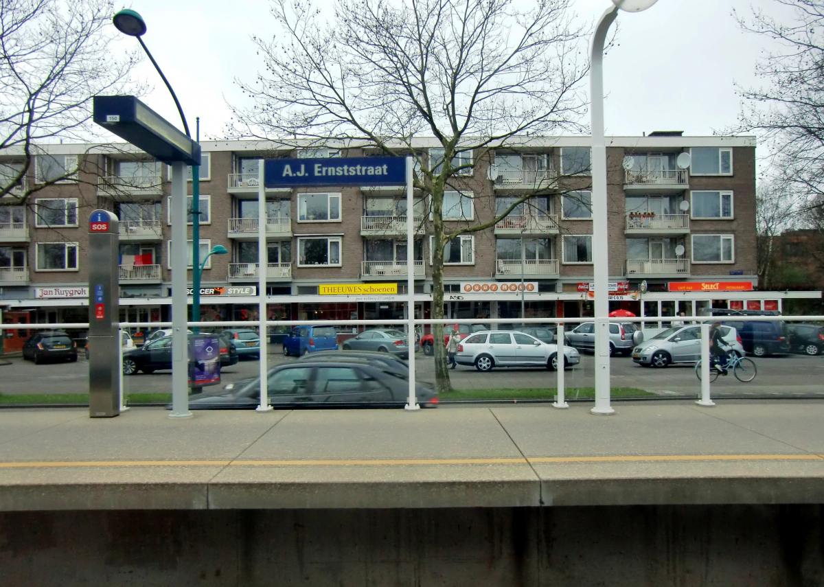 A.J. Ernststraat Metro Station 