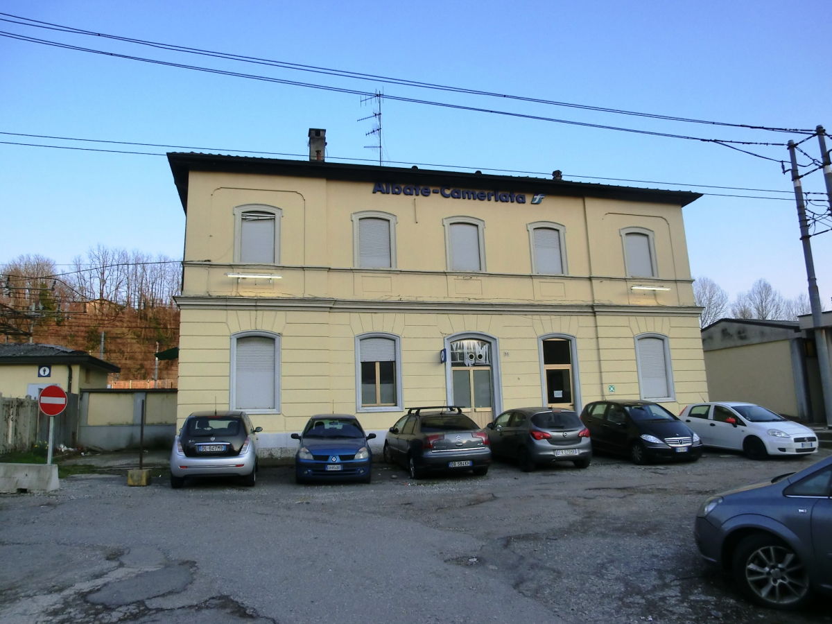 Albate-Camerlata Station 