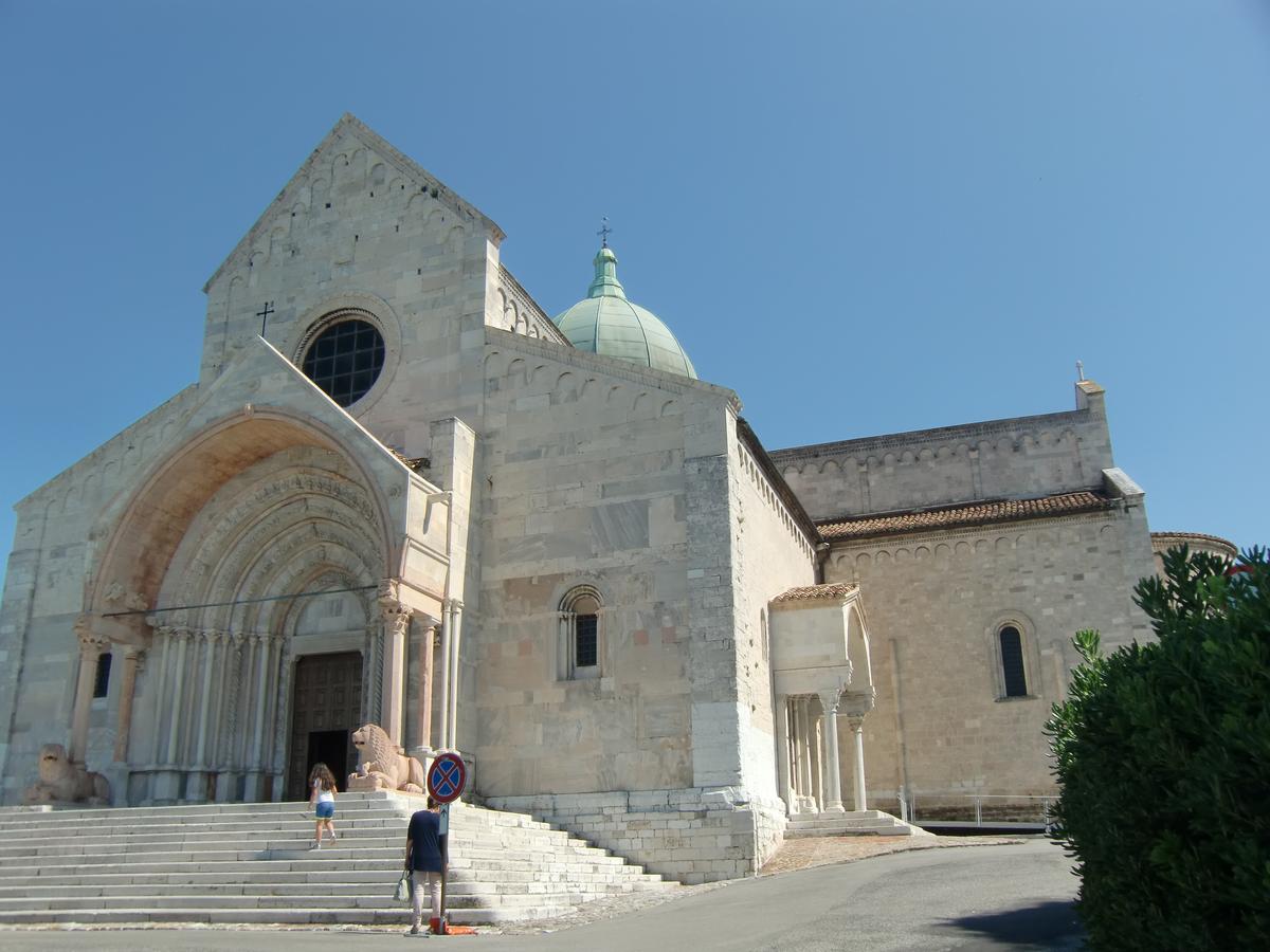 Cathédrale Saint-Cyriaque 