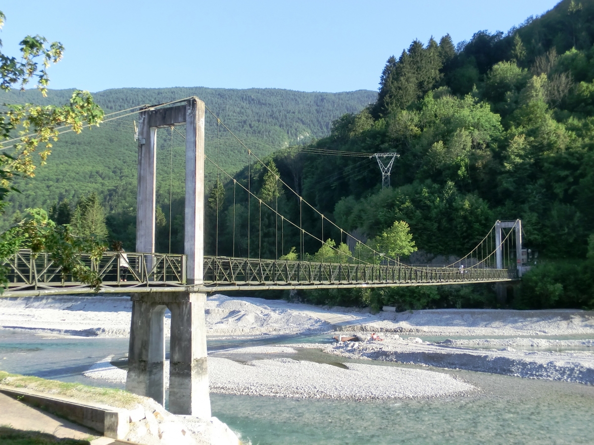 Pont suspendu de Barcis 