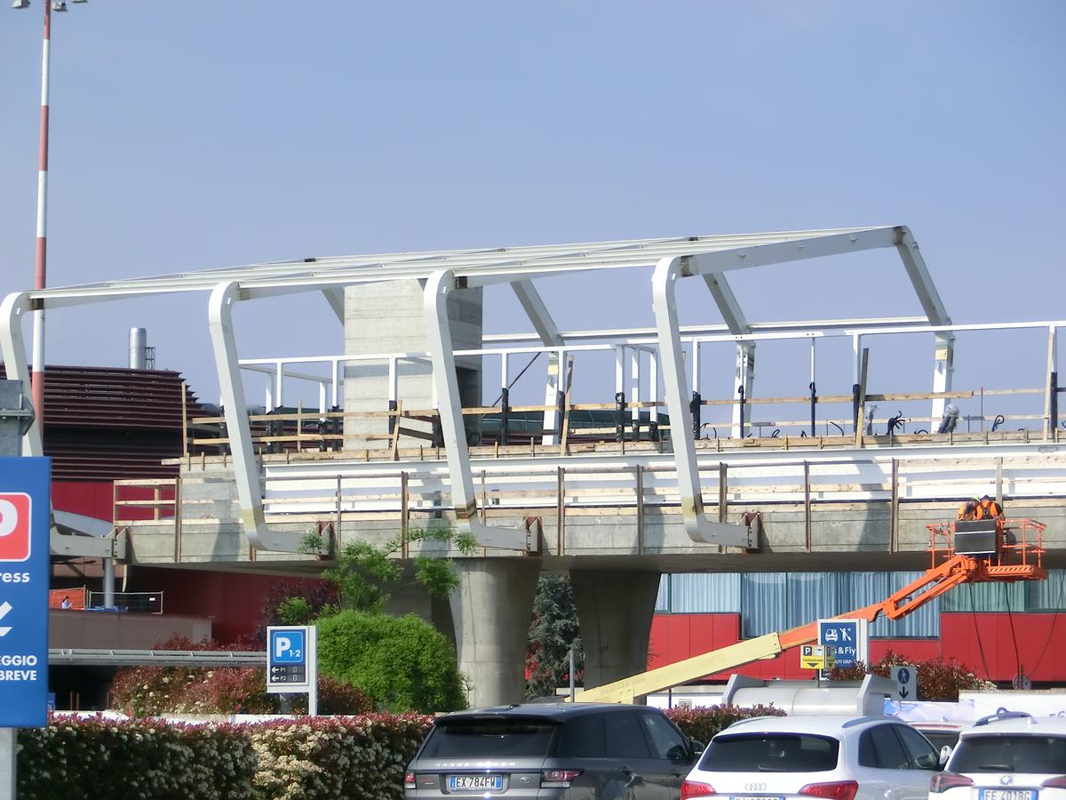 Bologna People Mover - Guglielmo Marconi airport station under construction 