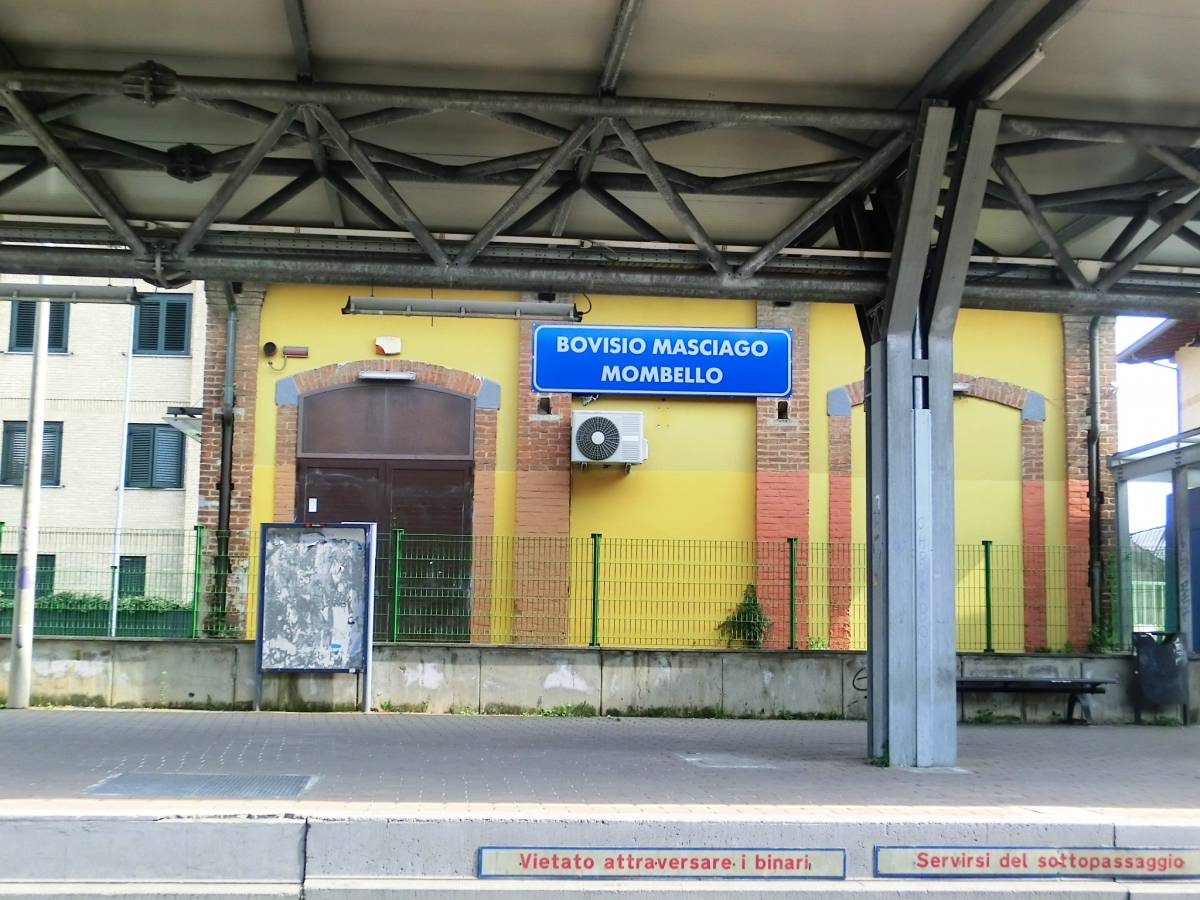 Bahnhof Bovisio Masciago-Mombello 