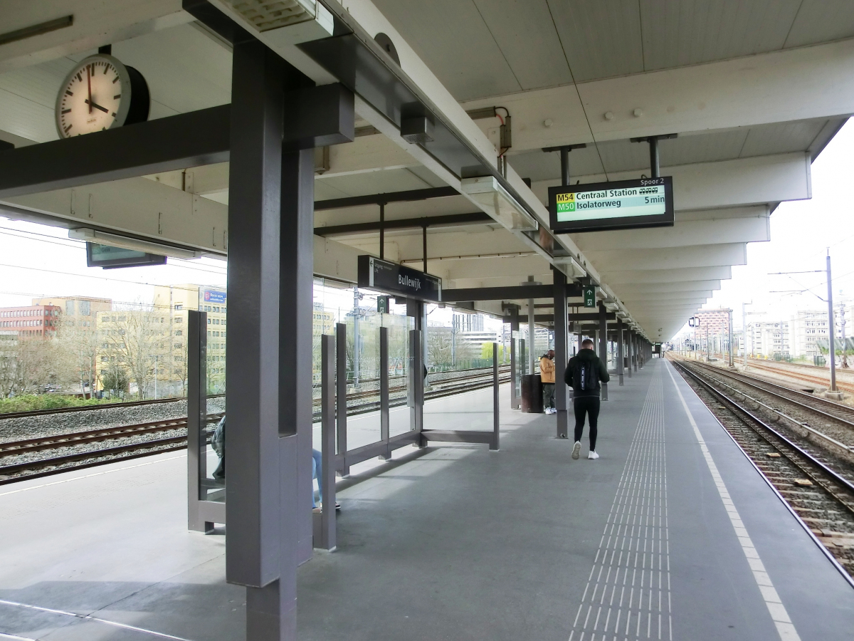 Metrobahnhof Bullewijk 