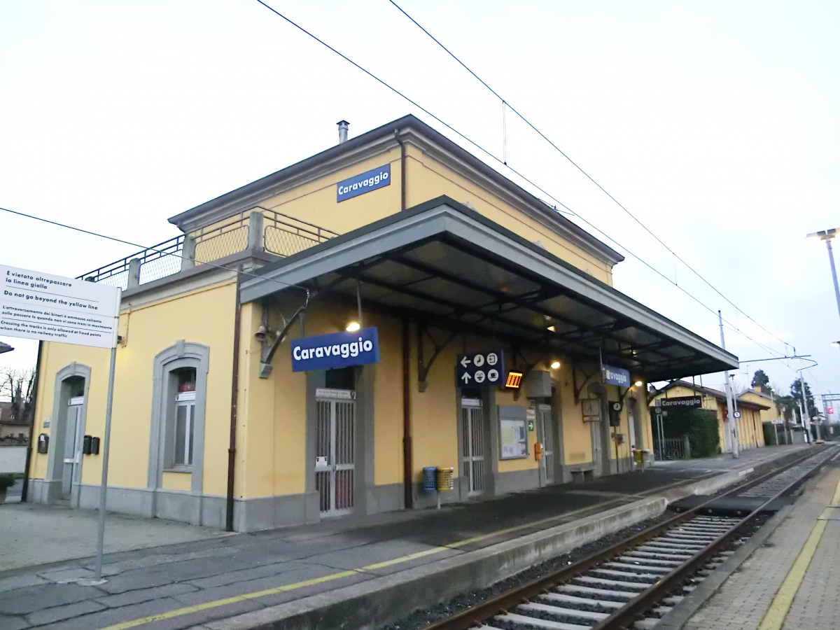 Caravaggio Station 