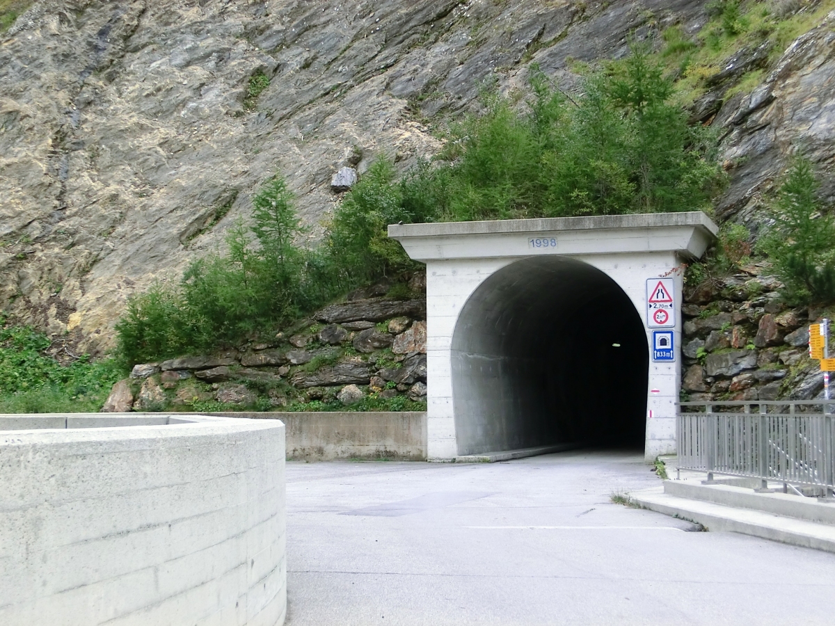 Garzott Tunnel western portal 