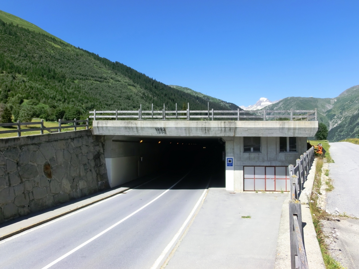 Mühlebach Tunnel eastern portal 