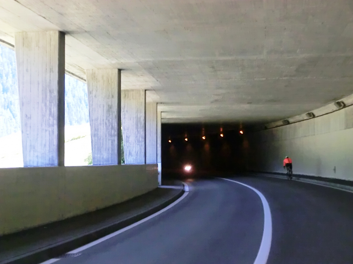 Mühlebach Tunnel 