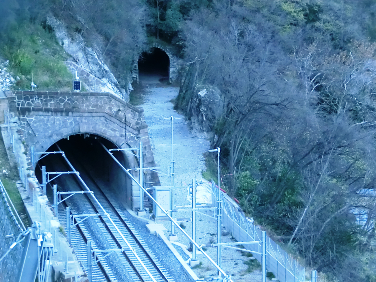 Paradiso Tunnel southern portal 