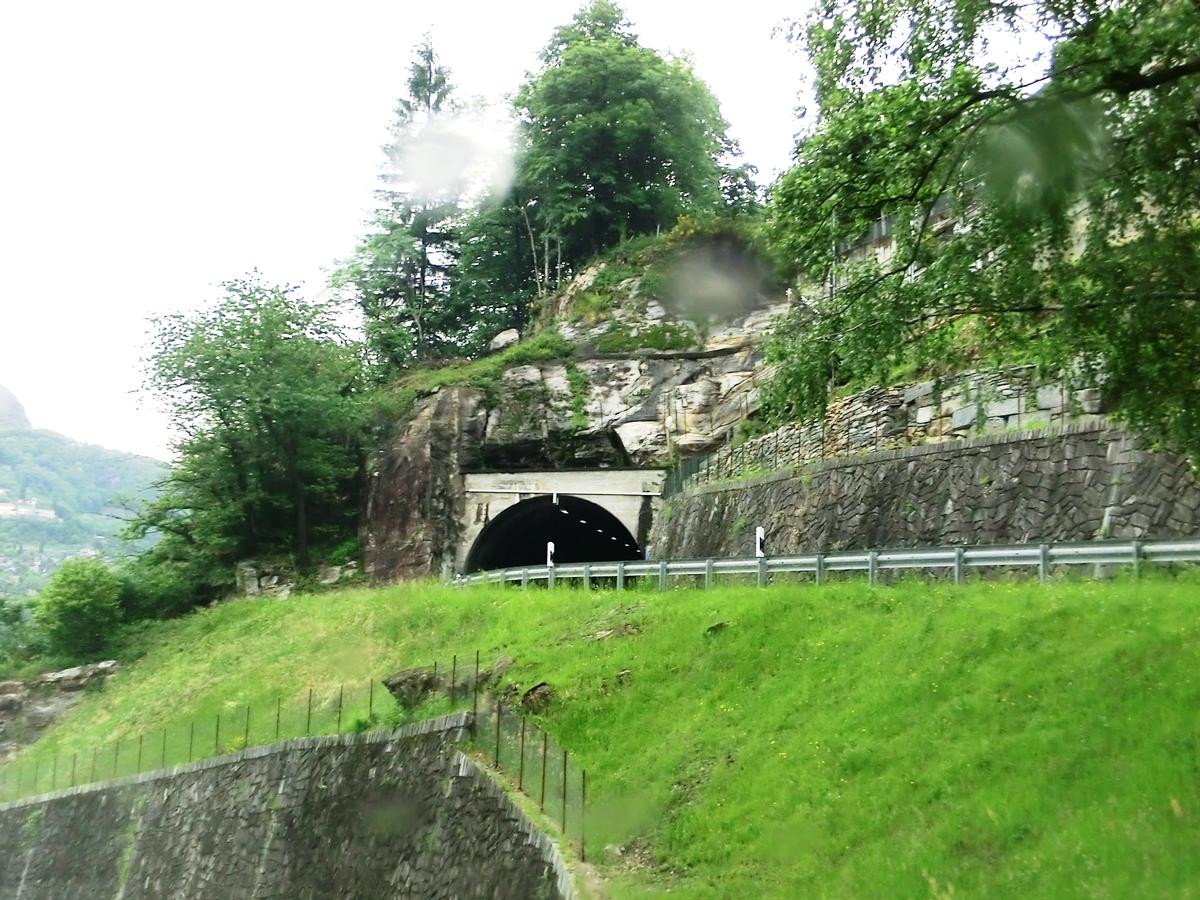 Tunnel de Verzasca 2 