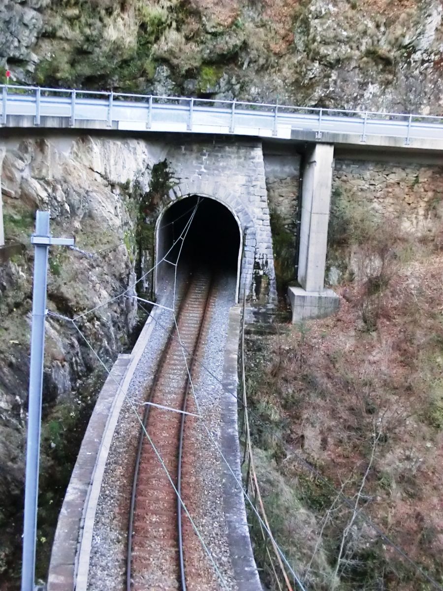 Cadanza Tunnel western portal 