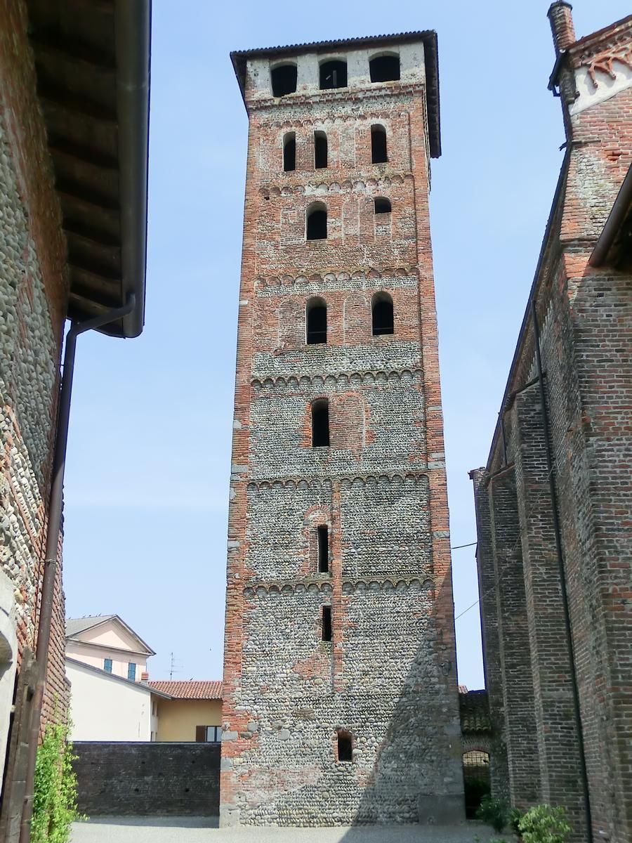 Abbaye Saint-Nazaire-et-Saint-Celse 