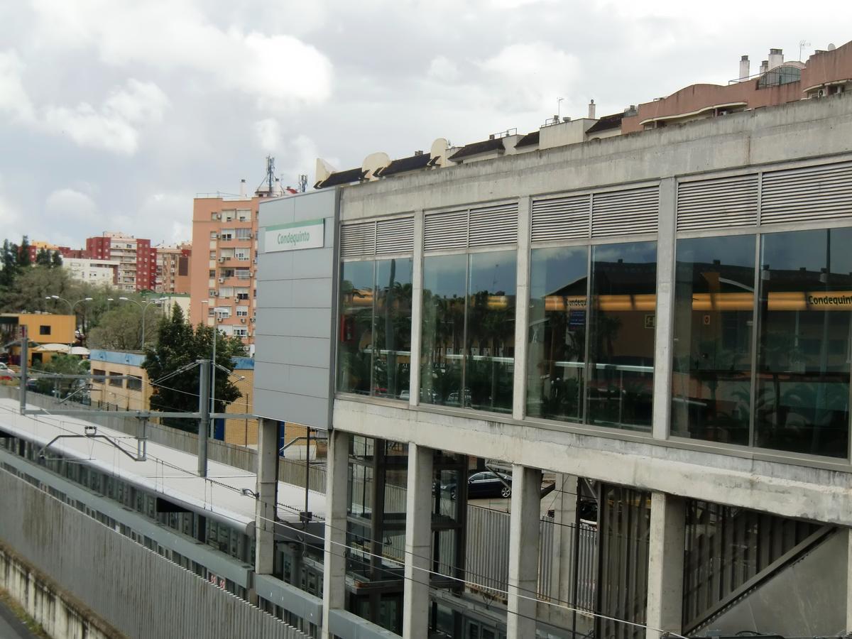 Metrobahnhof Condequinto 