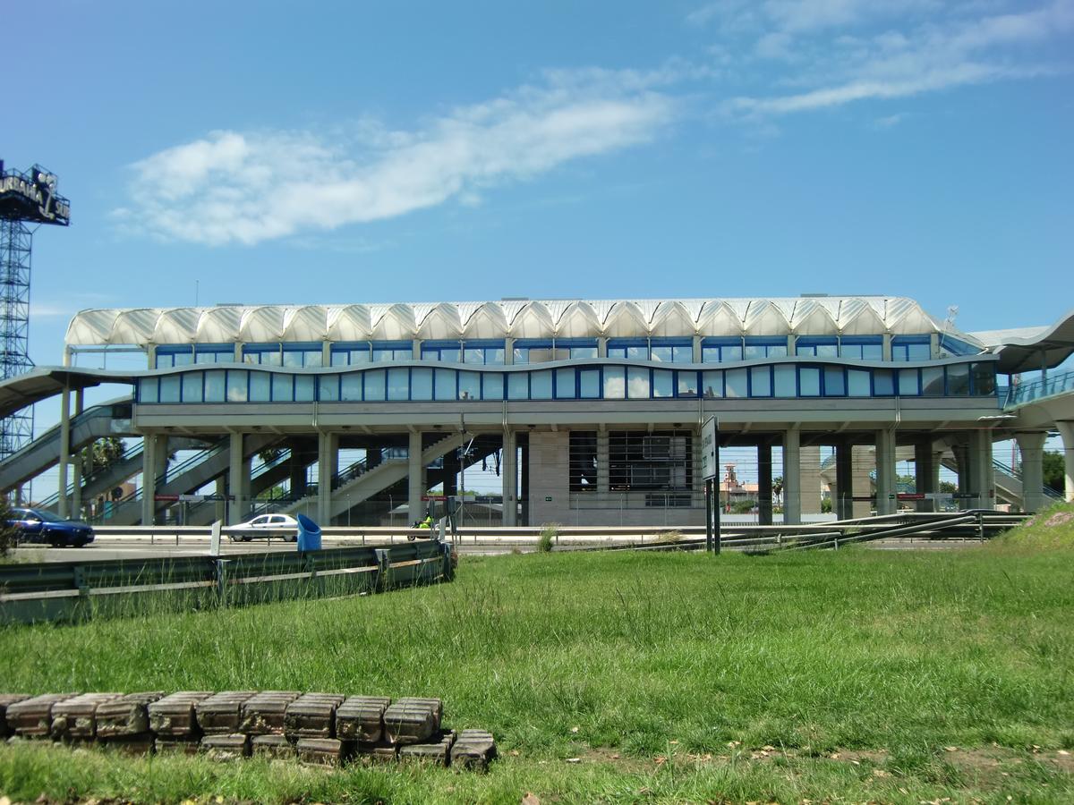 San Fernando-Bahía Sur Station 