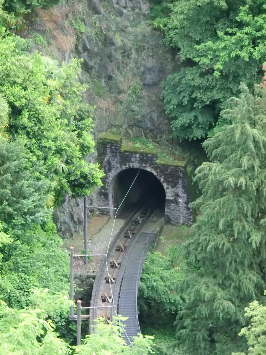 Santuario Tunnel northern portal 