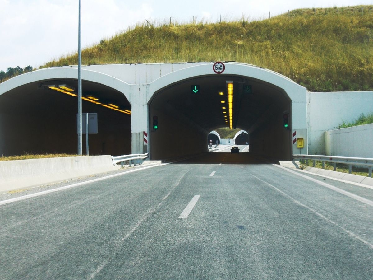 Tunnel Chrysovitsa 