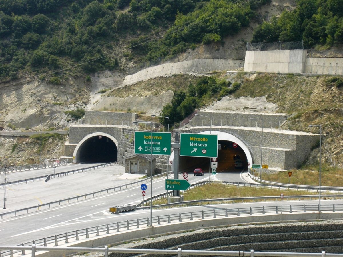 Kalamies Tunnel eastern portals 