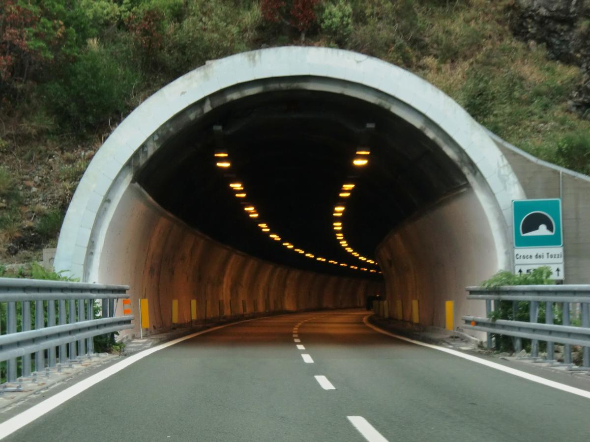 Croce dei Tozzi Tunnel western portal 