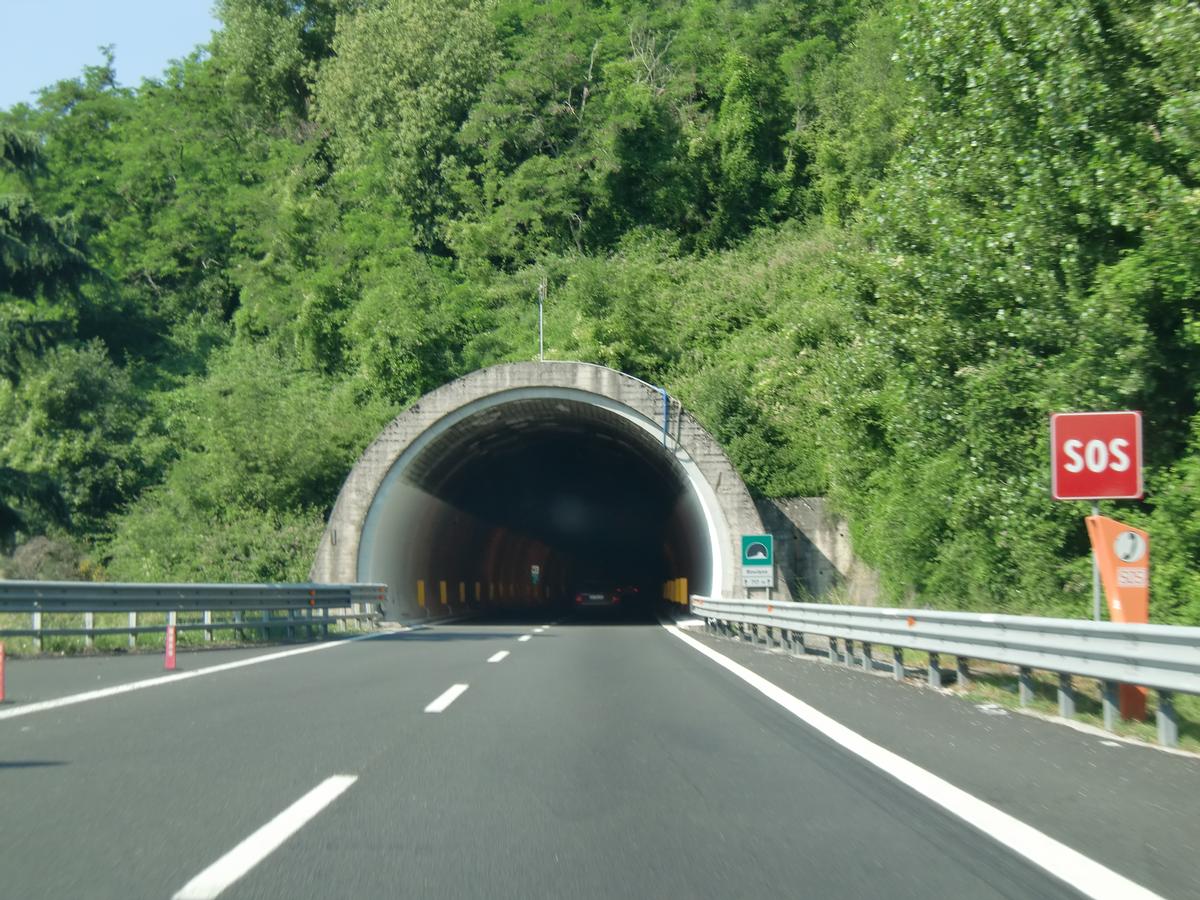 Roviano Tunnel east portal 