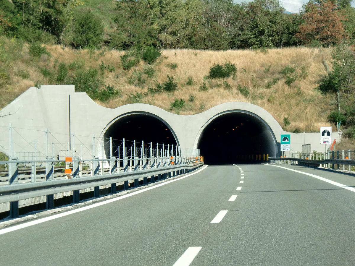 Garin Tunnel nothern portals 