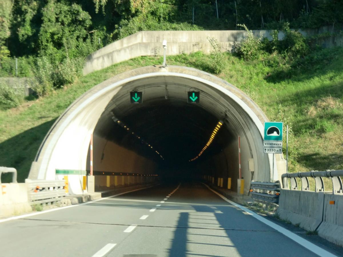 Villeneuve Tunnel, western portal 