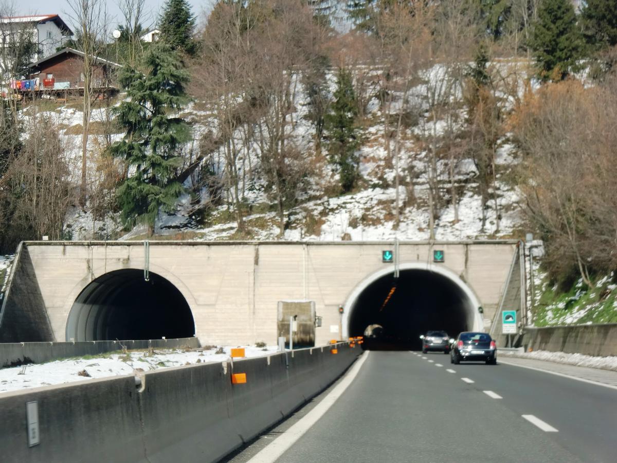 San Fermo Tunnel, southern portals 