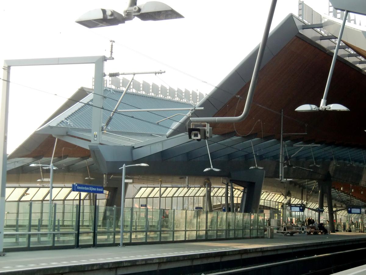 Gare d'Amsterdam Bijlmer ArenA 