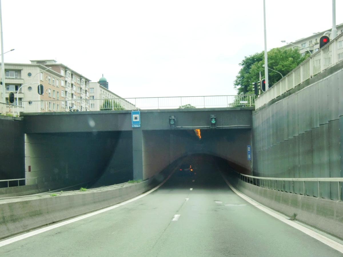 Jan de Vos Tunnel northern portal 