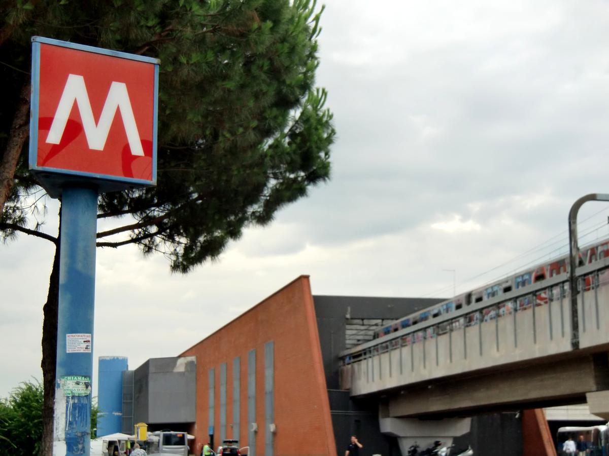 Station de métro Ponte Mammolo 