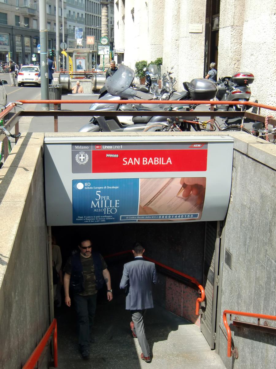 San Babila Metro Station, access 