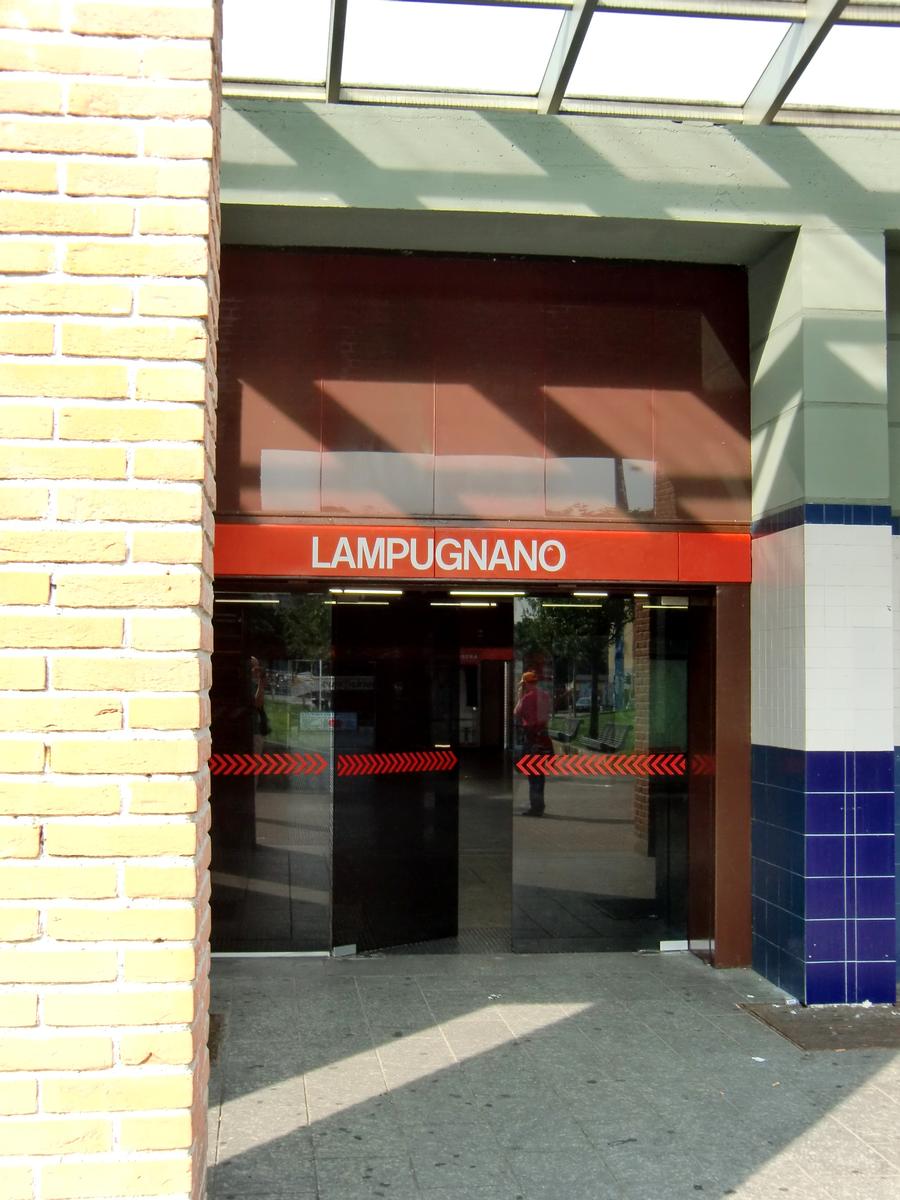 Lampugnano Metro Station - access 