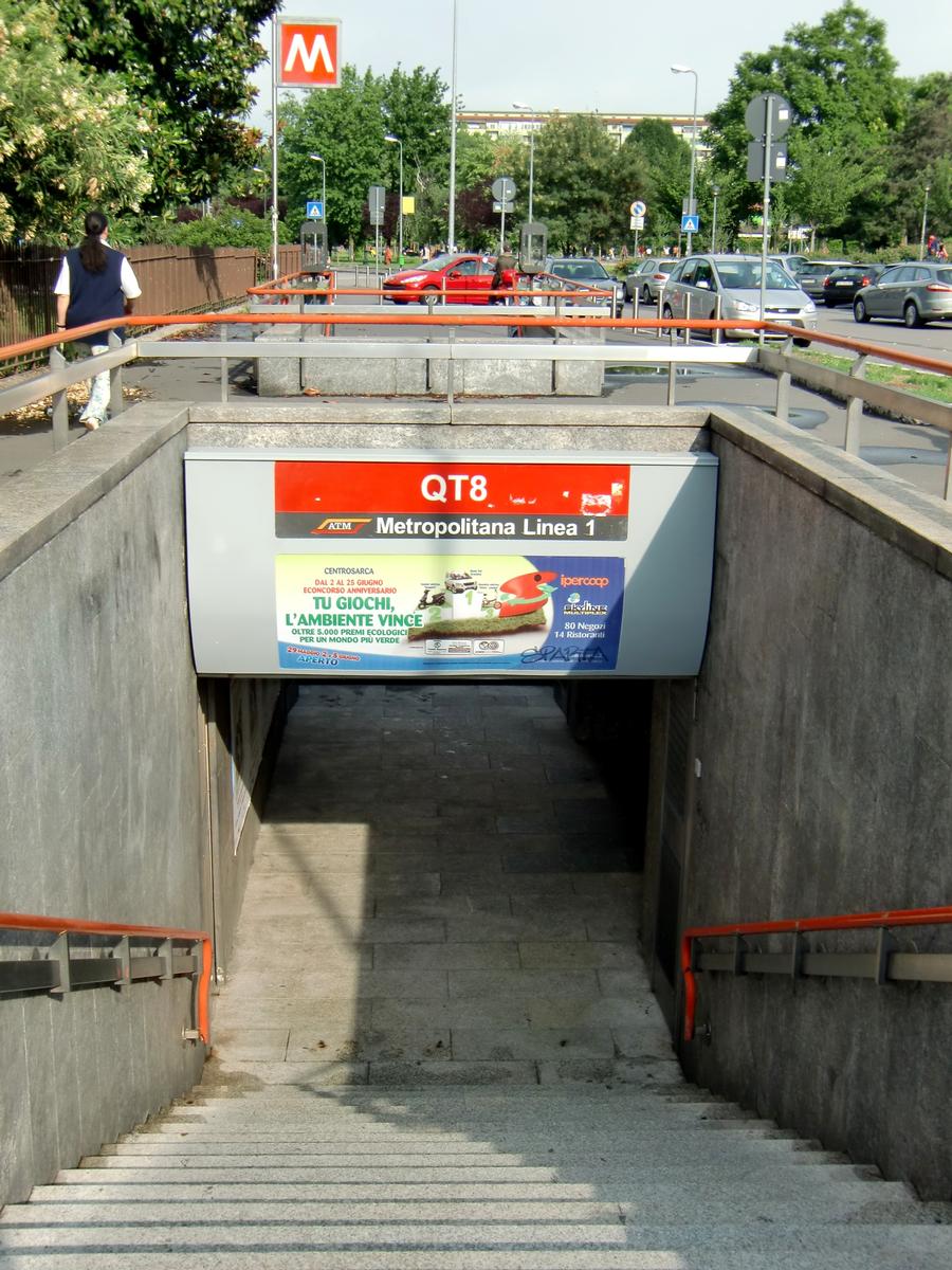 QT8 Metro Station - access 