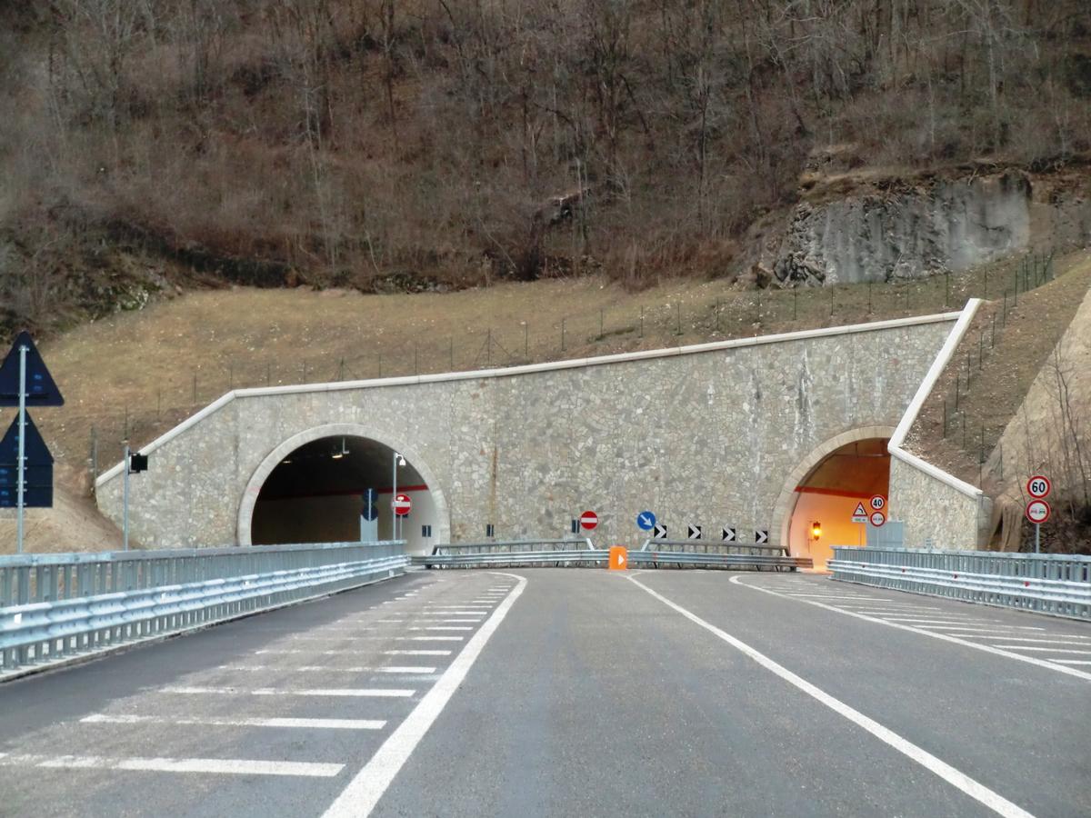 Berzo Tunnel (on the right)and Demo Tunnel southern portals 