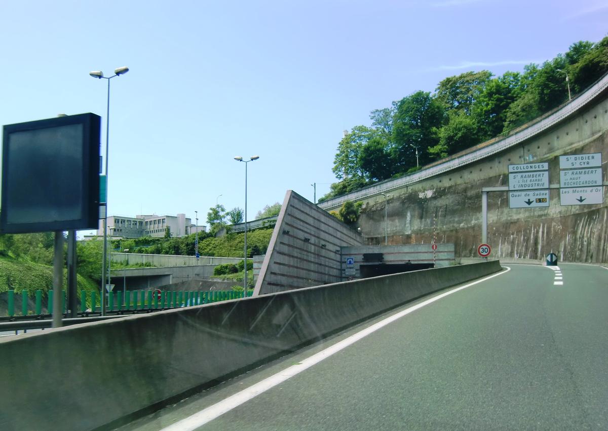 Collonges-St.Didier exit ramps across Tunnel de Rochecardon eastern portals 