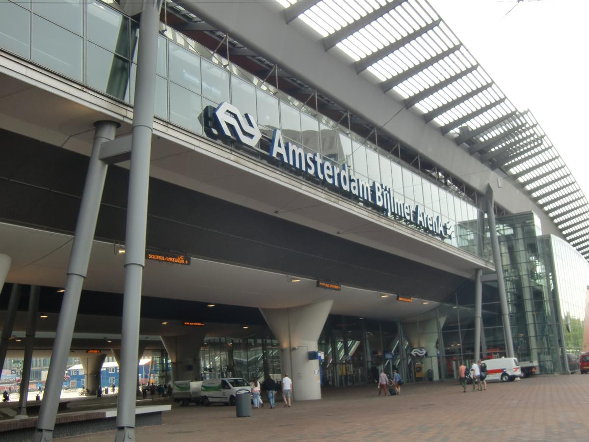 Bahnhof Amsterdam Bijlmer ArenA 