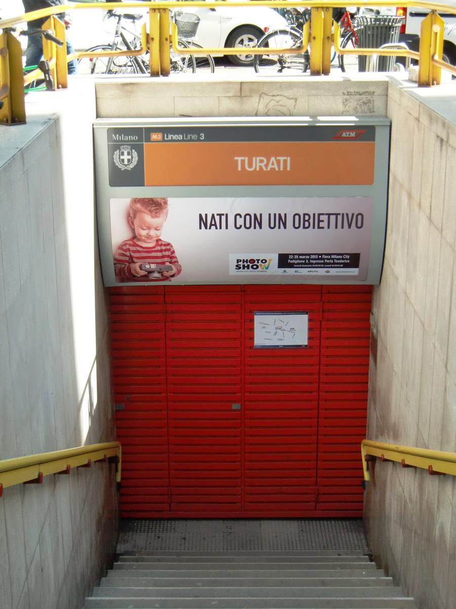 Turati Metro Station, access 