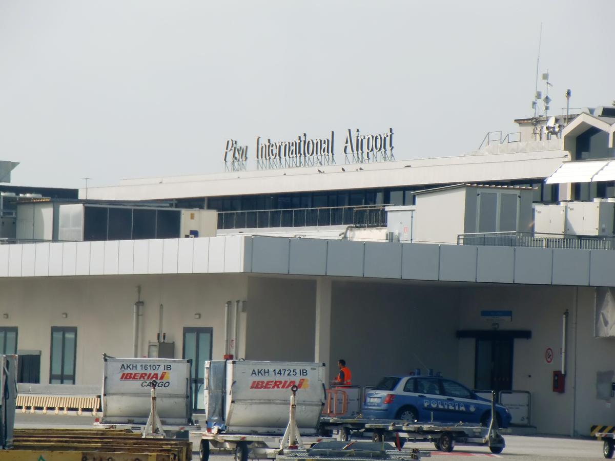 Flughafen Pisa 