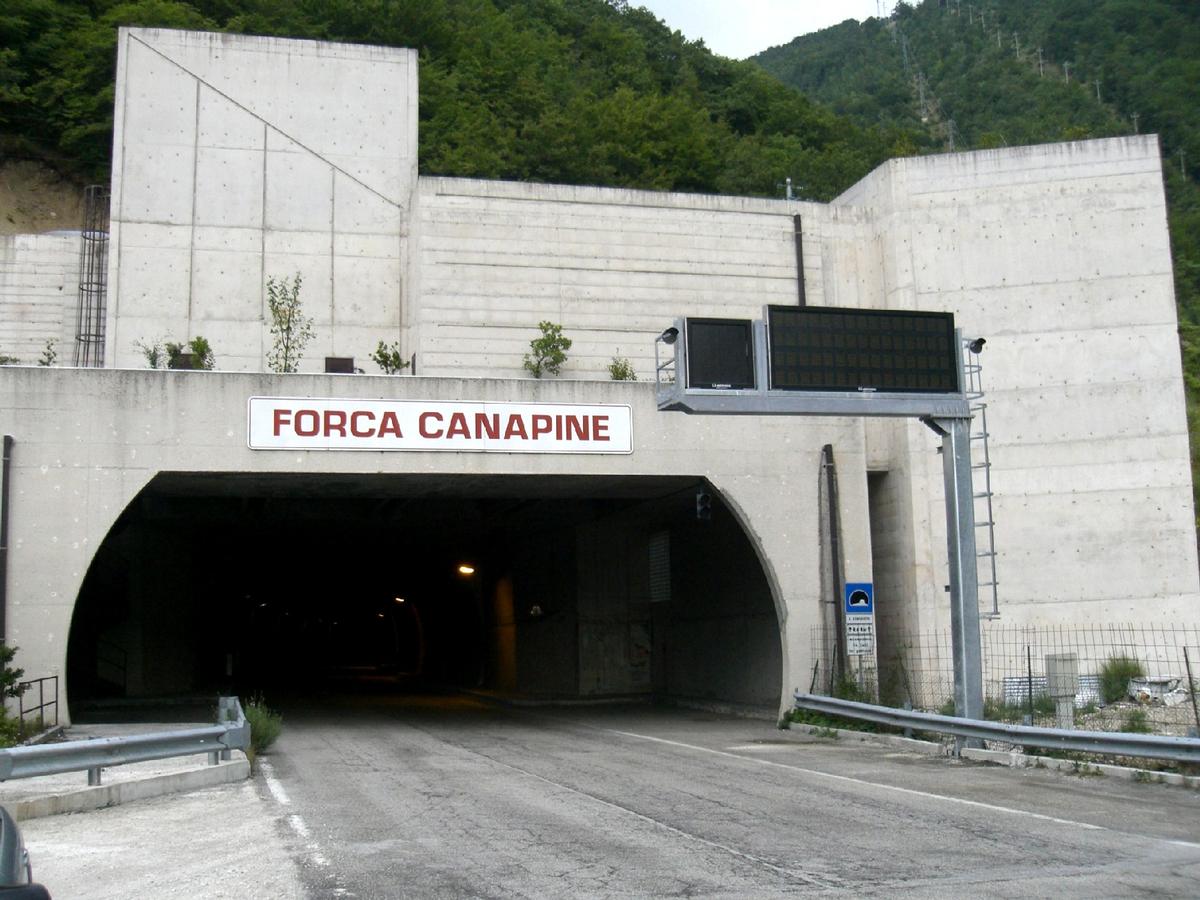 San Benedetto eastern portal 
