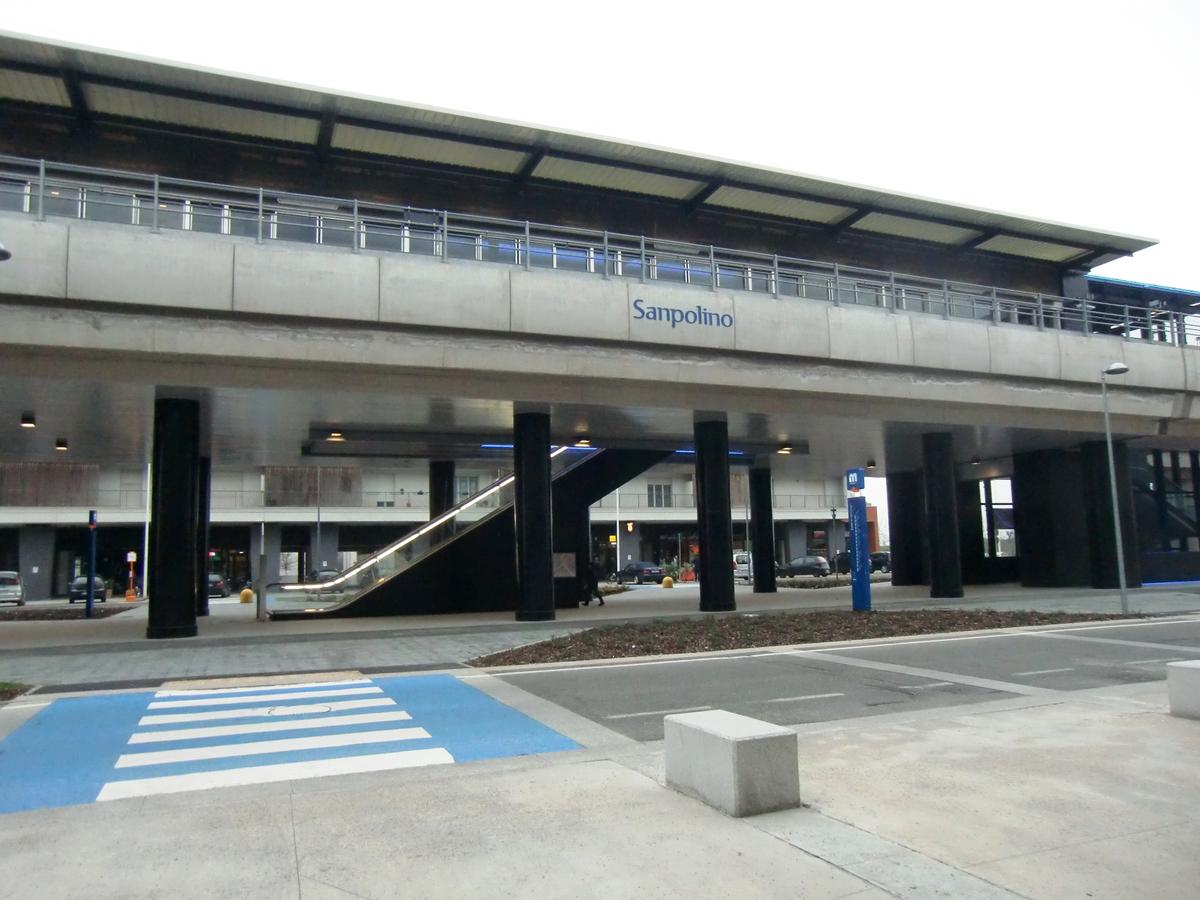 Metrobahnhof Sanpolino 
