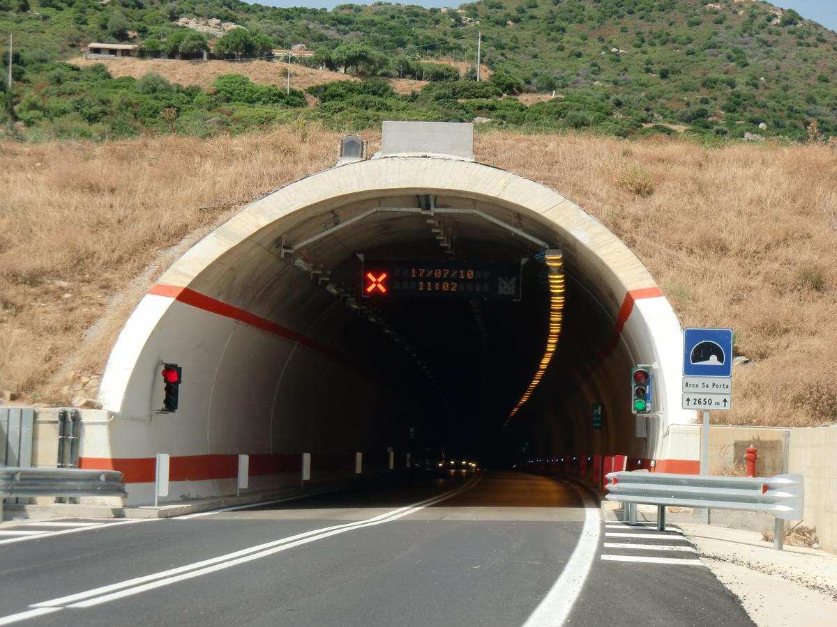 Tunnel d'Arcu Sa Porta 