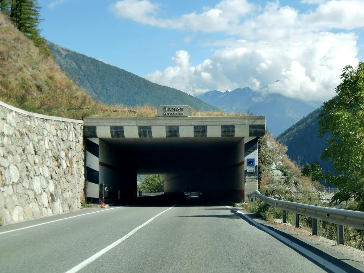 Flassin Tunnel, northern portal 